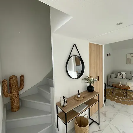 Duplex En Bord De Avec Piscine Et Parking Apartment Cannes
