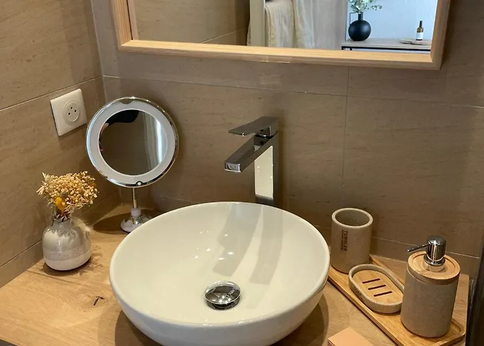 Duplex En Bord De Avec Piscine Et Parking Apartment Cannes
